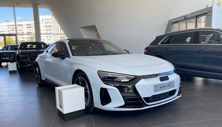 Audi e-tron GT